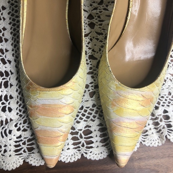 Stuart Weitzman Leather Slingback Mermaid Heels - Picture 1 of 10